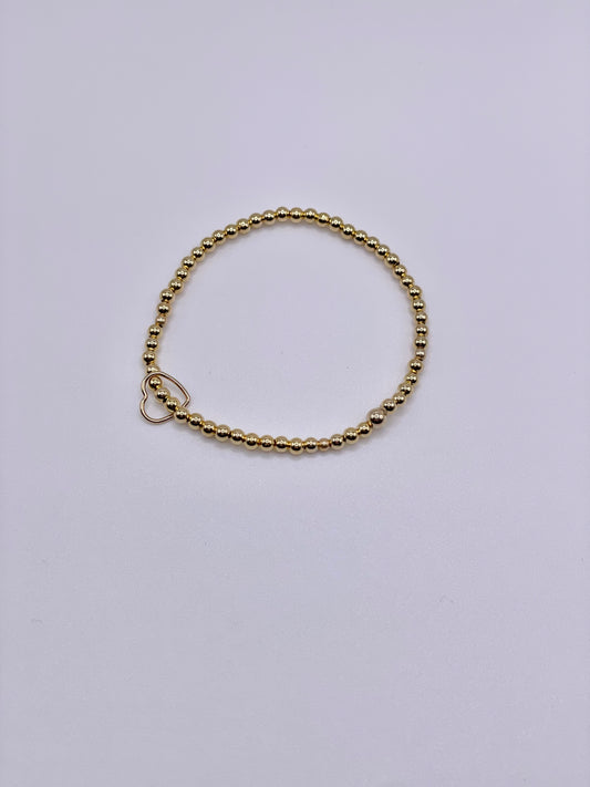 Sweet heart charm bracelet
